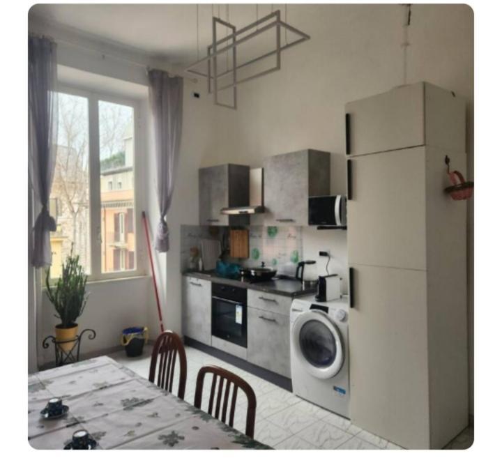 Roma Termini Tina Ya B&B מראה חיצוני תמונה